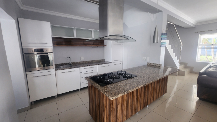 4 Bedroom Property for Sale in Westcliff Western Cape